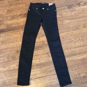 EUC Low Rise Black Guess Stretch Denim Jeans